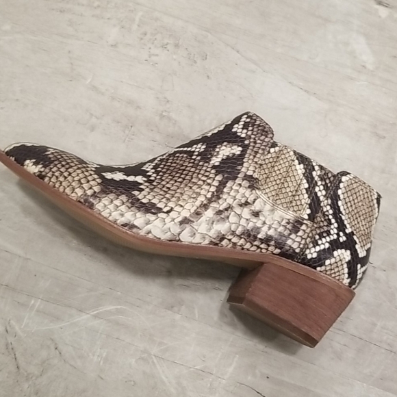 💕MADEWELL💕 Low Chelsea Boots ~ Snake Embossed - Picture 6 of 16